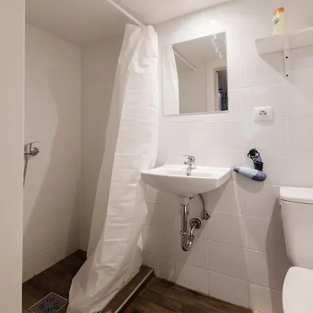 דירה Urban Getaway Lofts