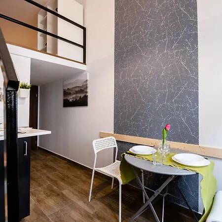 Urban Getaway Lofts * בודפשט