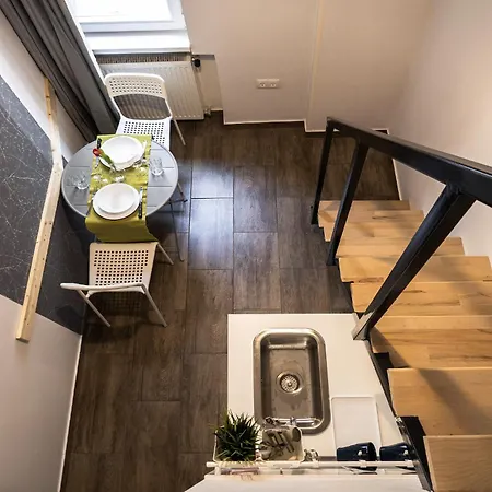 Apartment Urban Getaway Lofts *