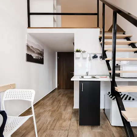 Urban Getaway Lofts *