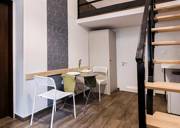 Urban Getaway Lofts *